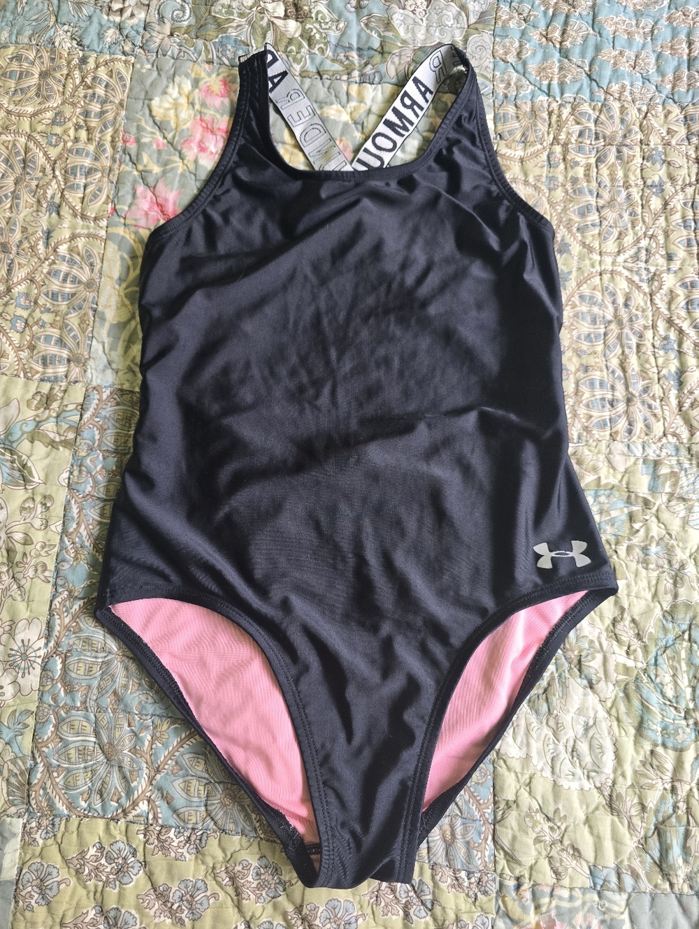 Under Armour One Piece Fitted Swimsuit Girls Size 14